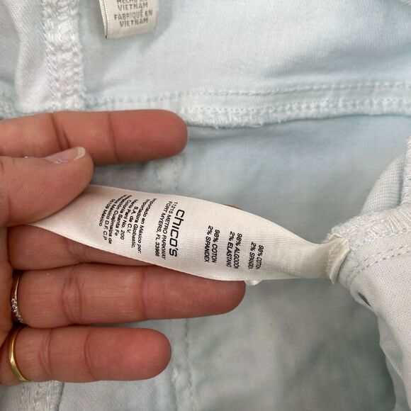 Chico's Platinum Cuffed Cropped Jeans Size 0/S/4 - Picture 5 of 6